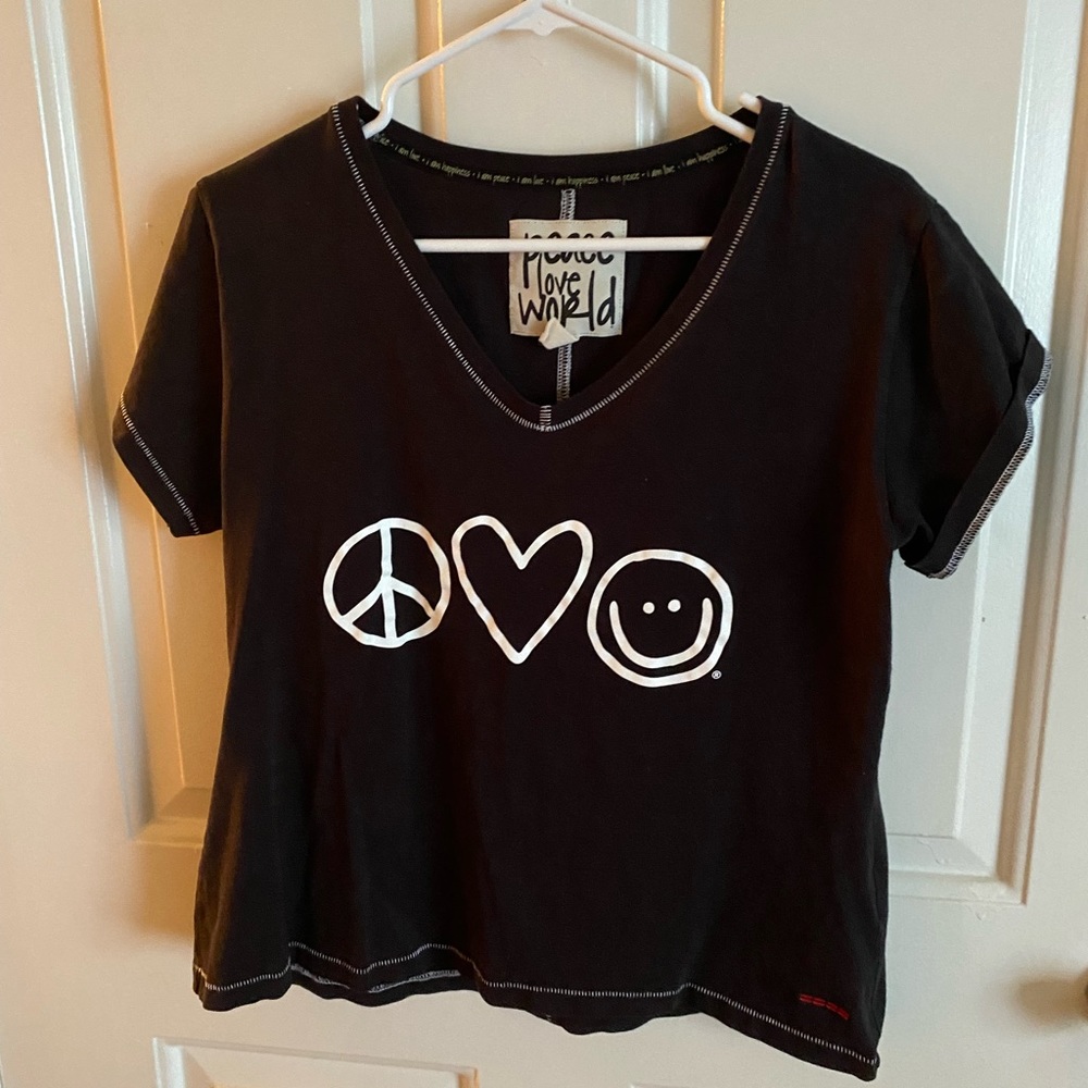 Women’s black, peace, love, world, T-shirt, size extra small